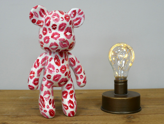 Home Decor -  Kiss Bear